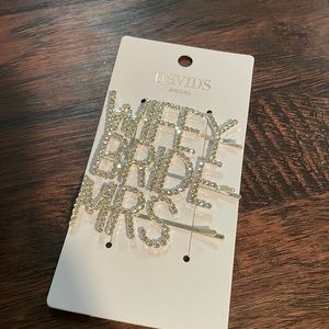 New Bridal Hair Clips